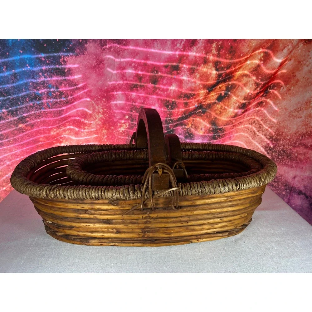 N/A handcrafted wicker